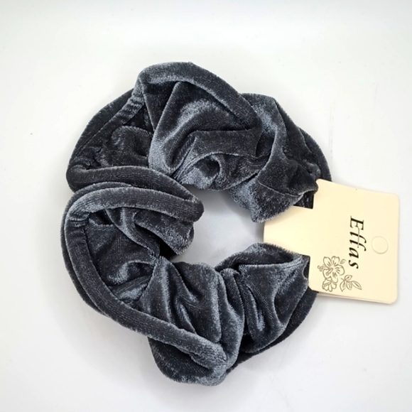 GRAY jumbo velvet scrunchie - Picture 1 of 4